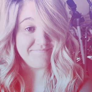 Meet your Posher, Brandy